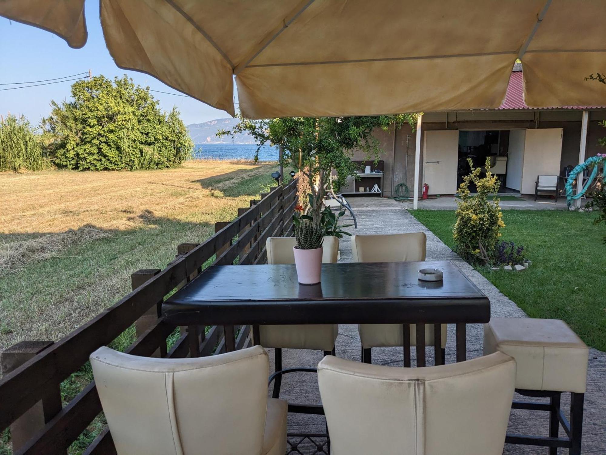 Nafpaktos Beach Apartment Exteriér fotografie